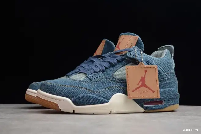 One Kick Nike AO2571-401 Levi's x Air 4 Denim Jordan 0516